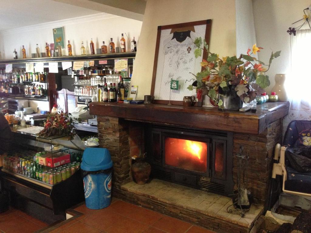 Hôtel Alojamento Local De Pardieiros à Avô Extérieur photo